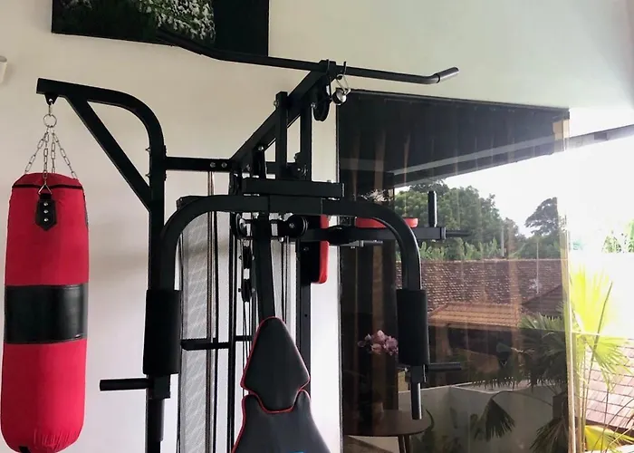 Denira, Gym & Private Pool فيلة *