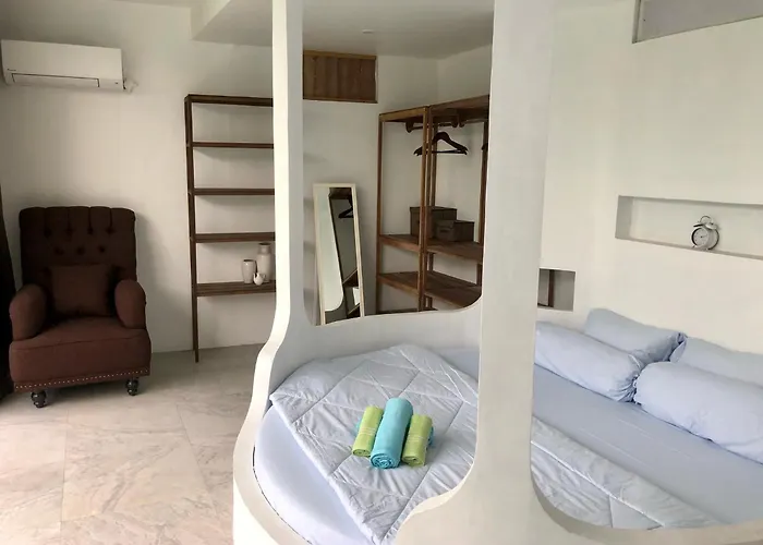 Denira, Gym & Private Pool *